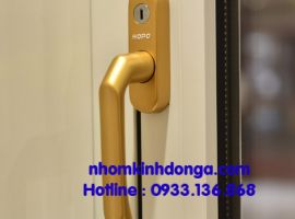 TAY NẮM TRỤC VUÔNG PH702